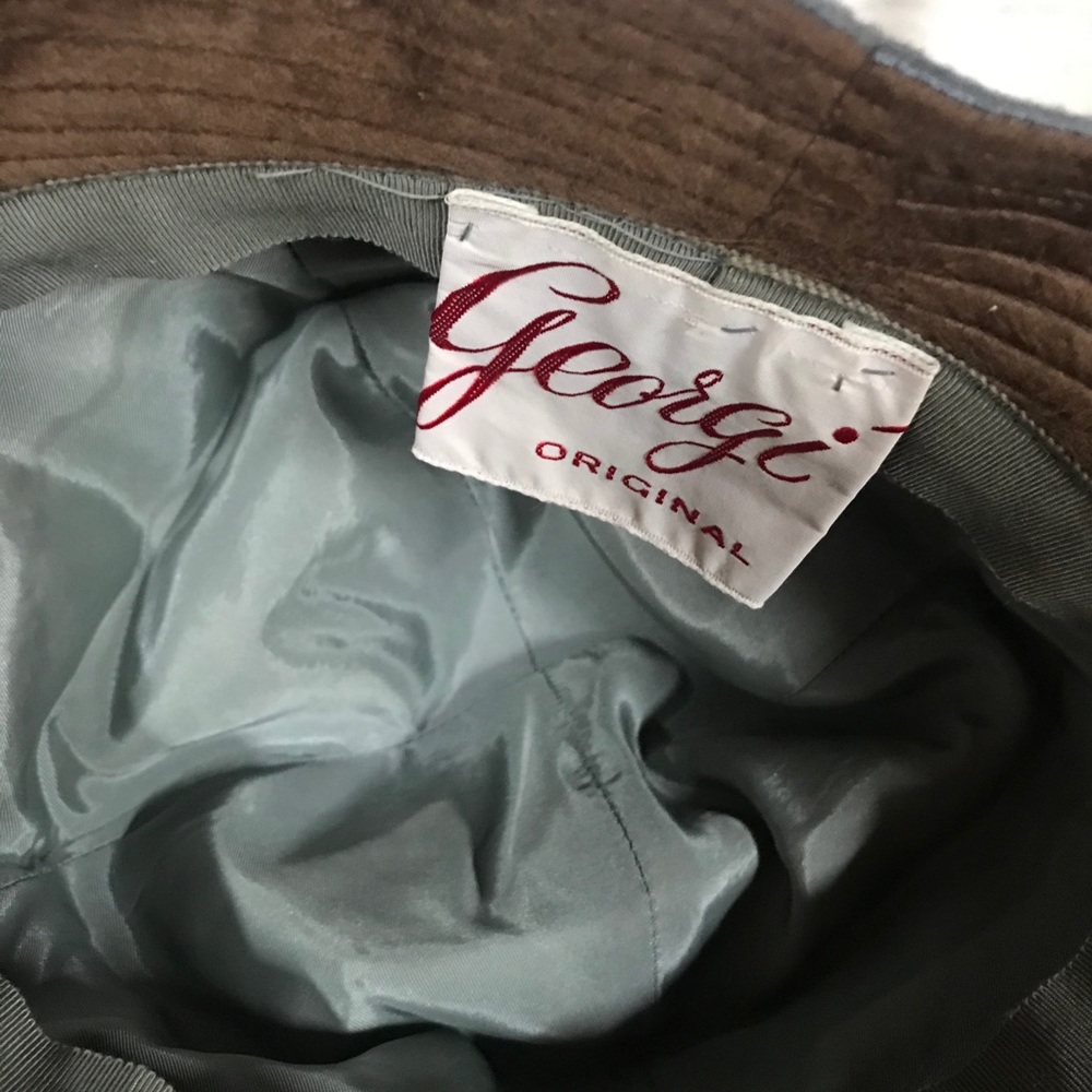 VINTAGE GEORGI ORIGINAL GRAY & BROWN VELOUR MODIFIED FEDORA FELT HAT - Picture 9 of 10